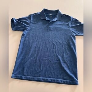 Like New Uniqlo Men's Blue Polo Shirt